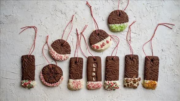 Co zrobić z ciastek korzennych? Proste pomysły na desery i dania