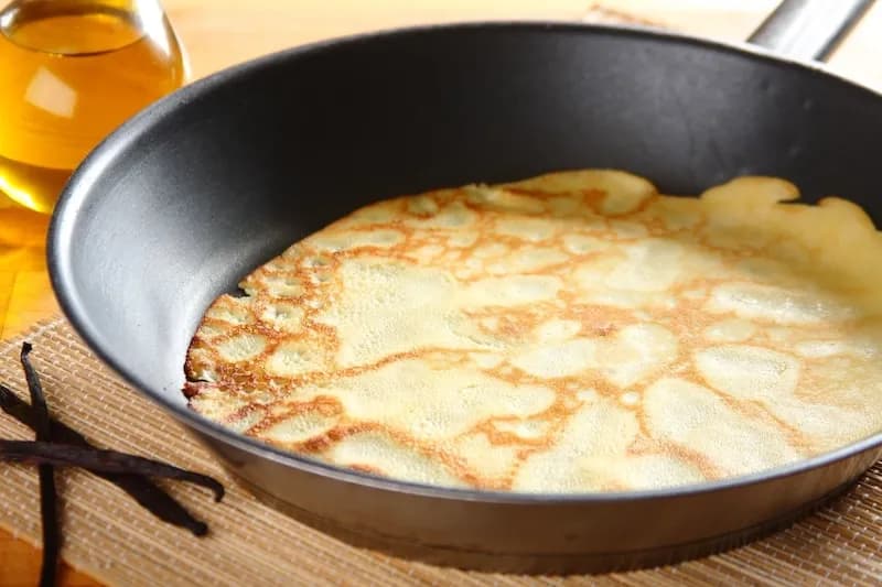 Jak zrobić naleśniki na słodko – prosty przepis na idealne desery