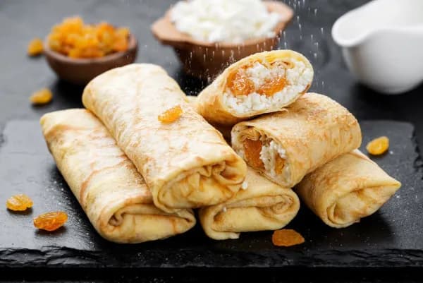 Z czym zrobić naleśniki na słodko? 10 pysznych pomysłów na nadzienia