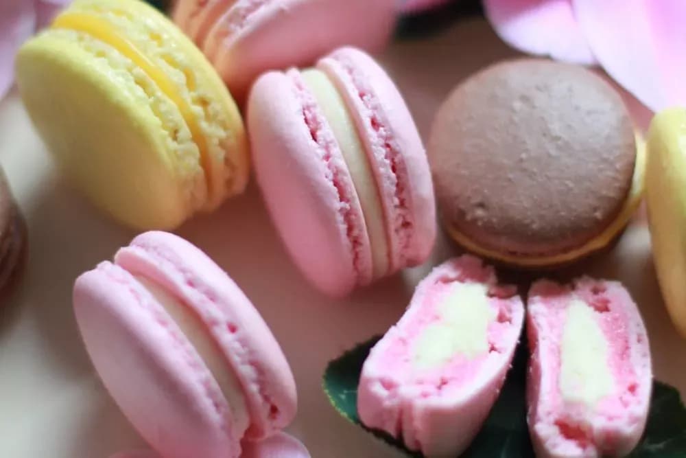 Jak zrobić ciastka makaroniki - łatwy przepis na pyszne desery