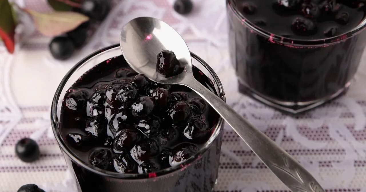 Jak zrobić sok z czeremchy - prosty przepis na zdrowy napój